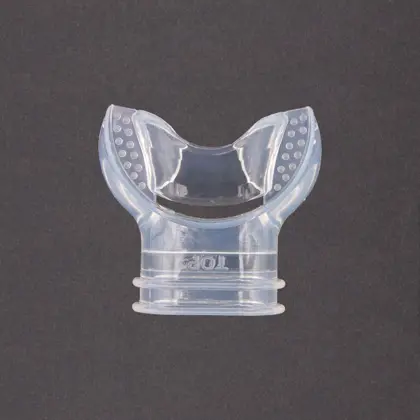 Ergonomic mouthpiece for snorkel - clear